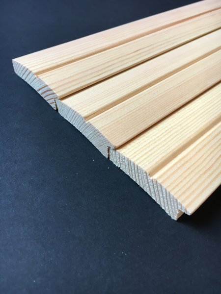 lamel-hout-halve-maantjes-rnd